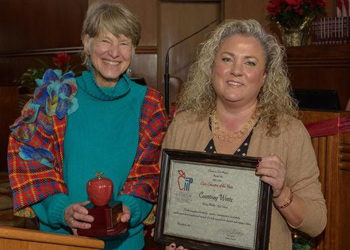 Courtney Wertz Receives Oregon Civic Educator of the Year Award